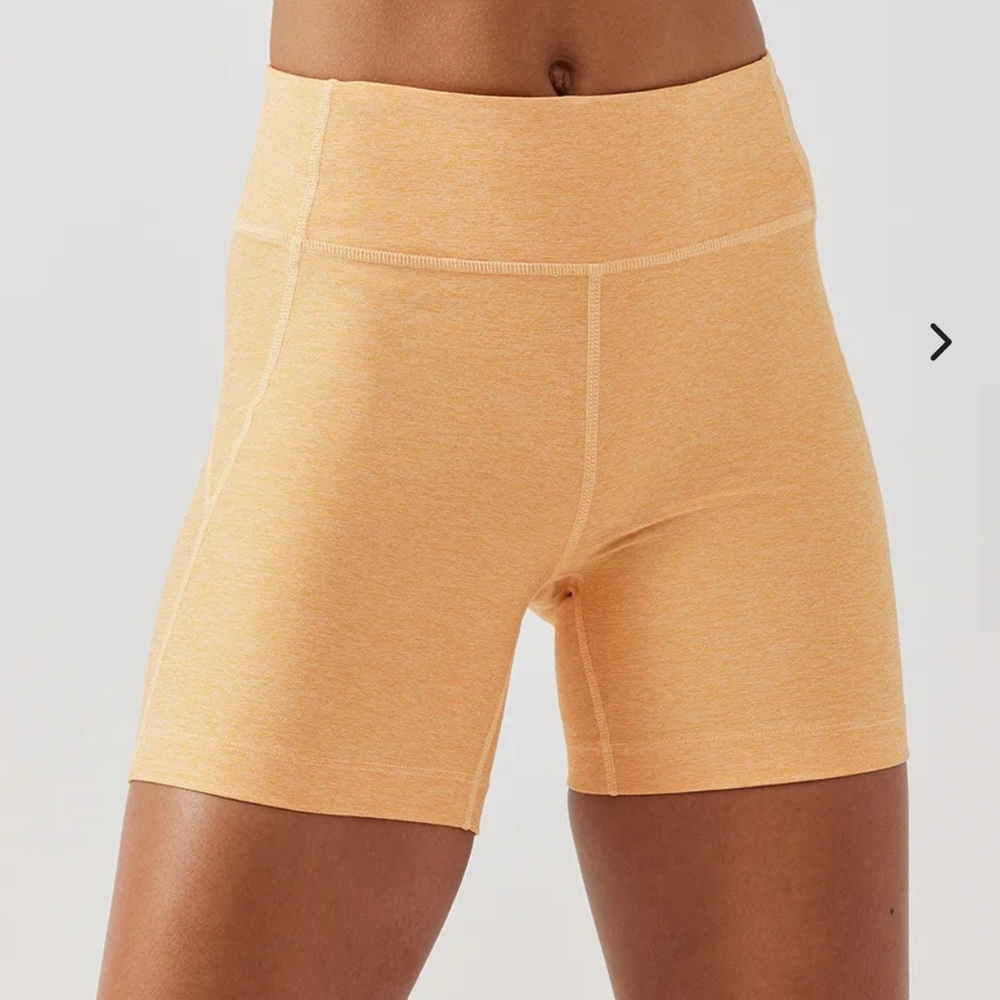 Outdoor Voices yellow spandex and matching sports bra SET!